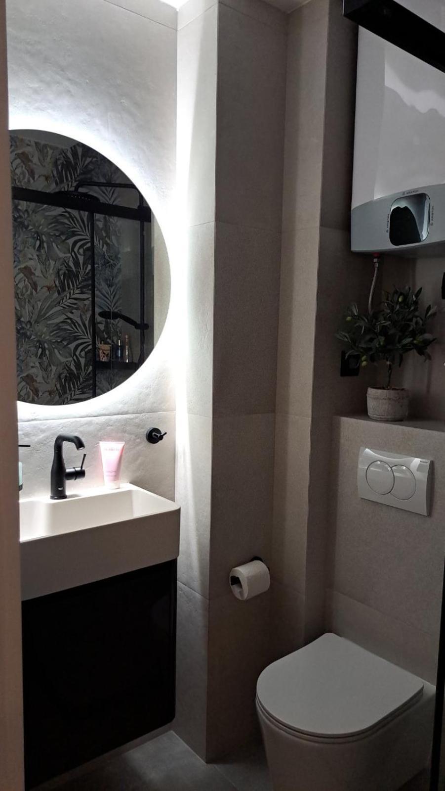 1 Apartmant & 1 Delux Room With Bathroom Dubrovnik Bagian luar foto