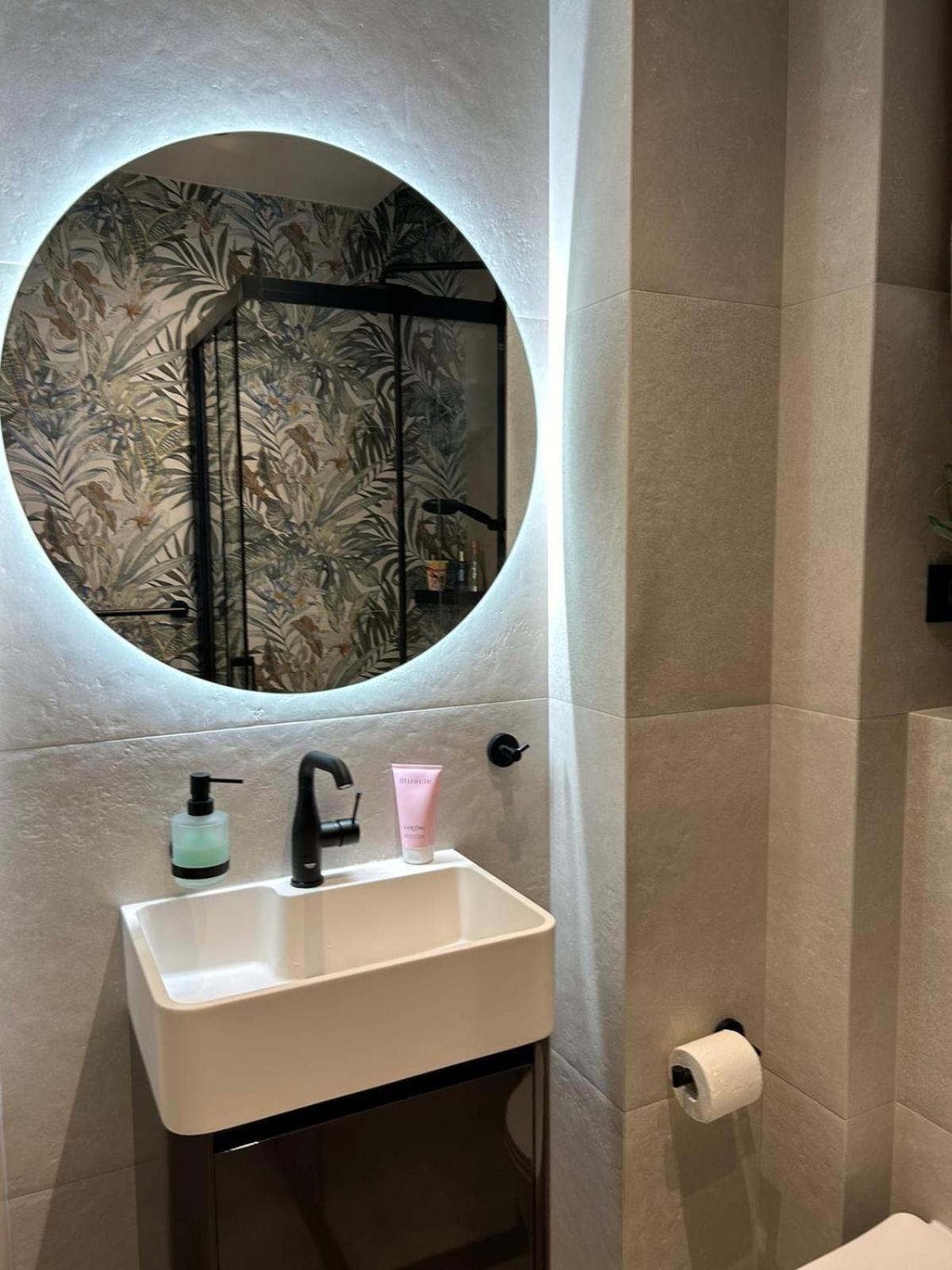 1 Apartmant & 1 Delux Room With Bathroom Dubrovnik Bagian luar foto