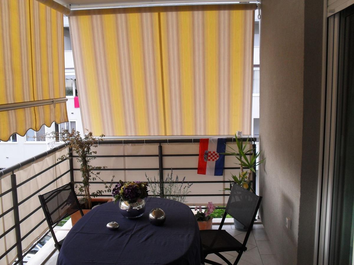 1 Apartmant & 1 Delux Room With Bathroom Dubrovnik Bagian luar foto