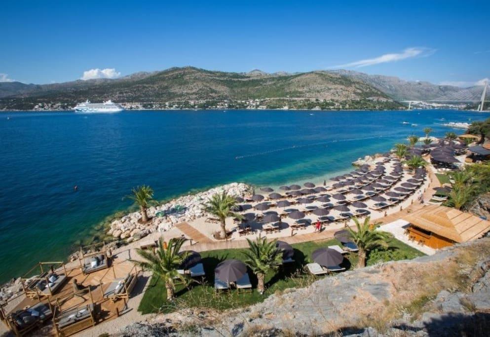 1 Apartmant & 1 Delux Room With Bathroom Dubrovnik Bagian luar foto