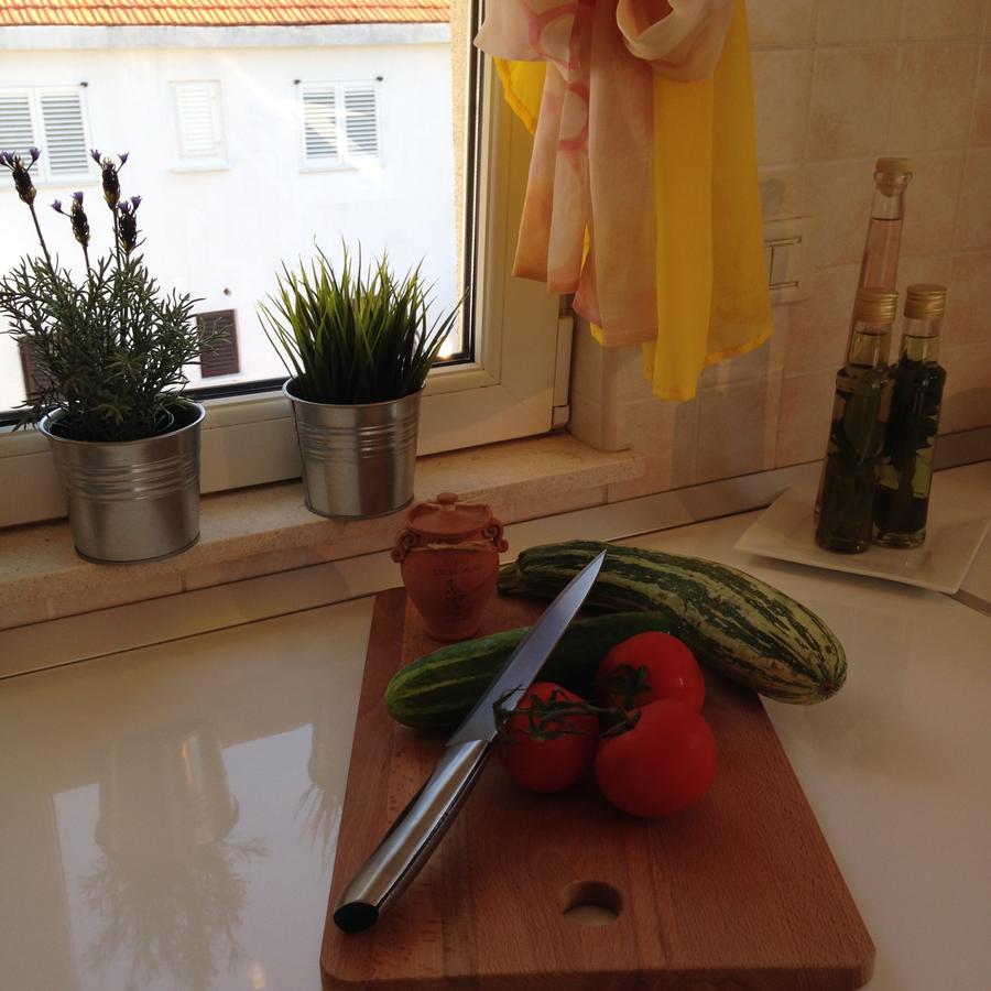 1 Apartmant & 1 Delux Room With Bathroom Dubrovnik Bagian luar foto
